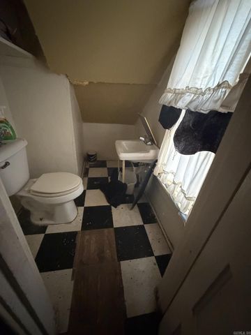 2300 S Summit Street, Little Rock, AR 72206