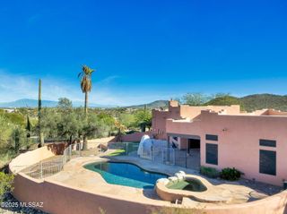 1533 N Desert Trumpet Court, Tucson, AZ 85745