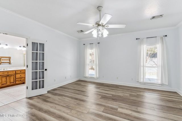 2938 Hickory Lane, Ocean Springs, MS 39564