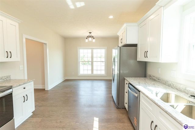 505 Ashwood Avenue, Elizabethtown, KY 42701