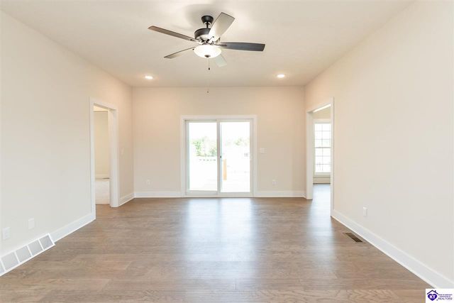 505 Ashwood Avenue, Elizabethtown, KY 42701