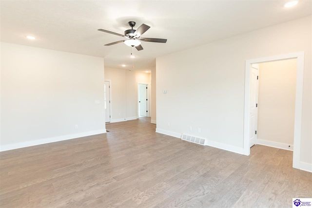 505 Ashwood Avenue, Elizabethtown, KY 42701