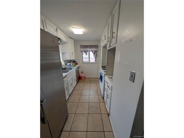 188 S Dale Ct, Denver, CO 80219