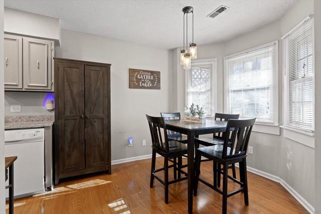 6480 Brookmead Circle, Hixson, TN 37343