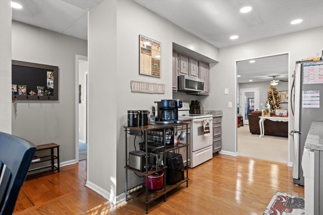 6480 Brookmead Circle, Hixson, TN 37343