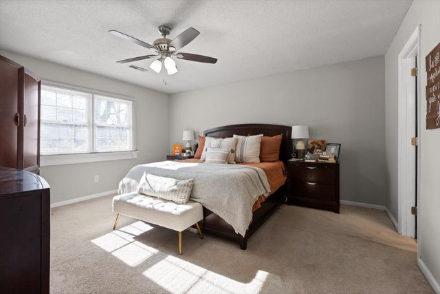 6480 Brookmead Circle, Hixson, TN 37343