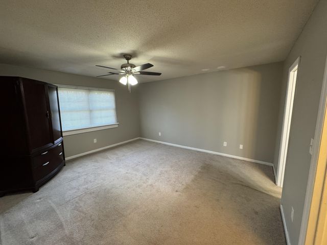 6480 Brookmead Circle, Hixson, TN 37343