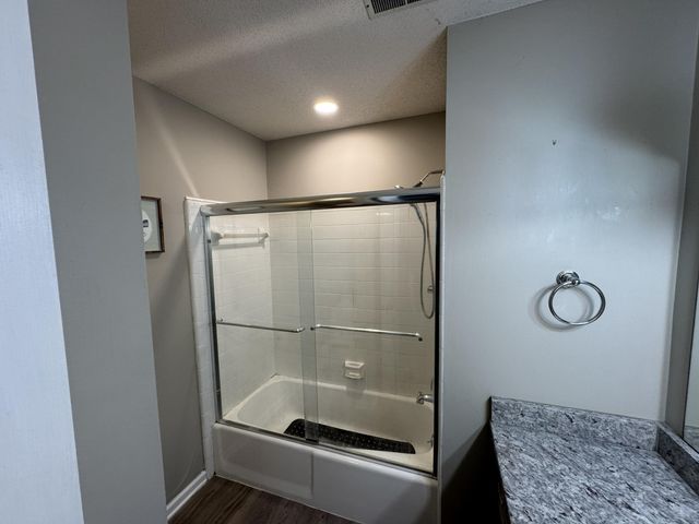 6480 Brookmead Circle, Hixson, TN 37343