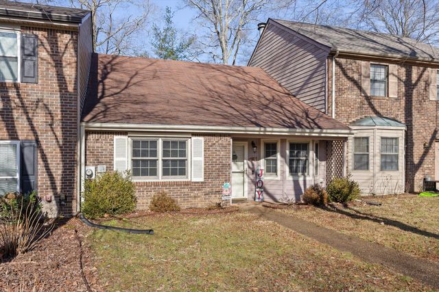 6480 Brookmead Circle, Hixson, TN 37343
