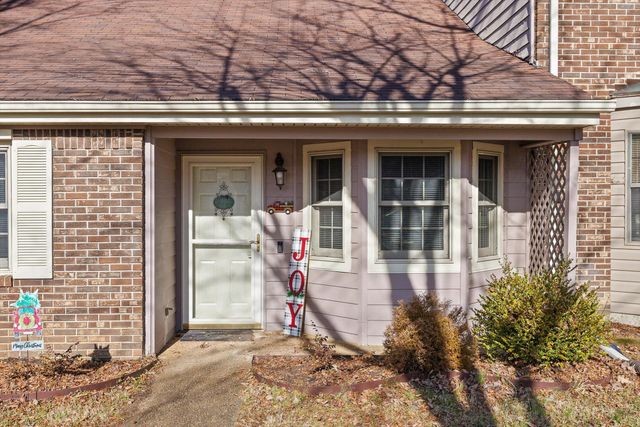6480 Brookmead Circle, Hixson, TN 37343