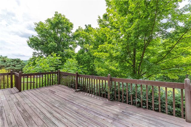 624 Squaw Run Rd, Wayne Twp, PA 16117