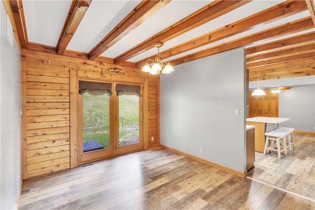 624 Squaw Run Rd, Wayne Twp, PA 16117