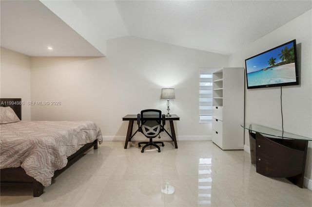 15250 SW 154th Ter A, Miami, FL 33187