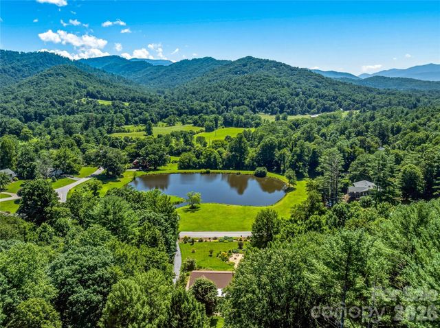 13 Ashley Road, Asheville, NC 28805