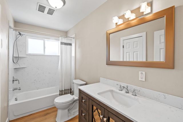 5123 Schuyler Dr, Carmichael, CA 95608