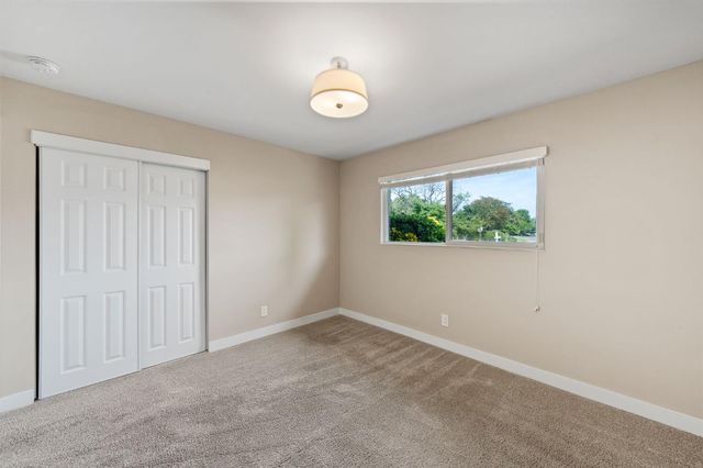 5123 Schuyler Dr, Carmichael, CA 95608