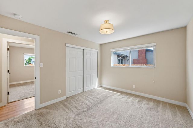 5123 Schuyler Dr, Carmichael, CA 95608