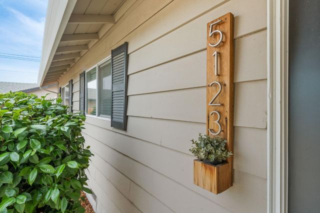 5123 Schuyler Dr, Carmichael, CA 95608