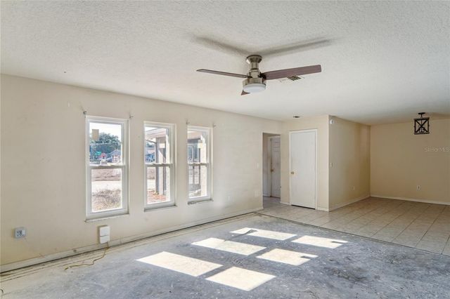 8209 CHAUCER DRIVE, Weeki Wachee, FL 34607