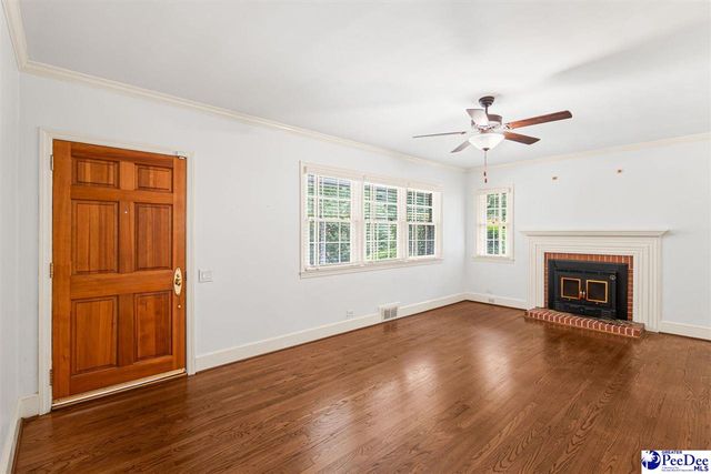 105 Circle Dr., Darlington, SC 29532