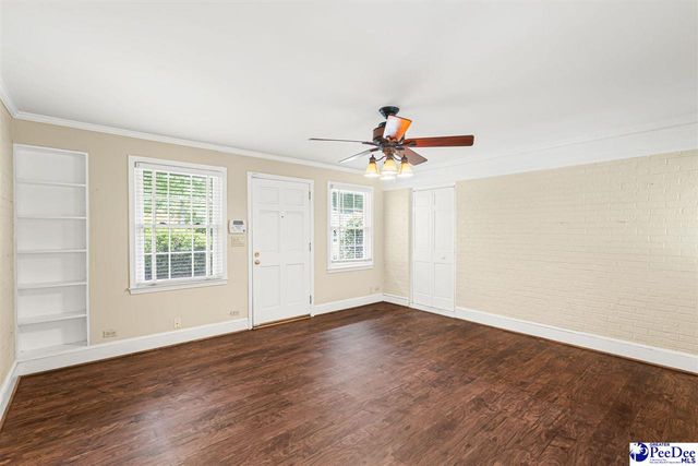 105 Circle Dr., Darlington, SC 29532