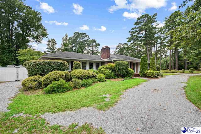 105 Circle Dr., Darlington, SC 29532