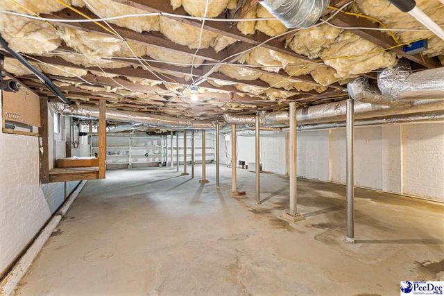 105 Circle Dr., Darlington, SC 29532