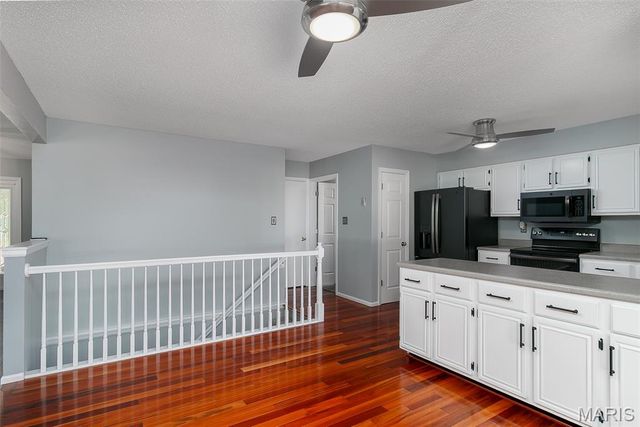 1209 Quiet Woods Drive, St Peters, MO 63376