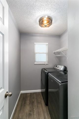 1209 Quiet Woods Drive, St Peters, MO 63376