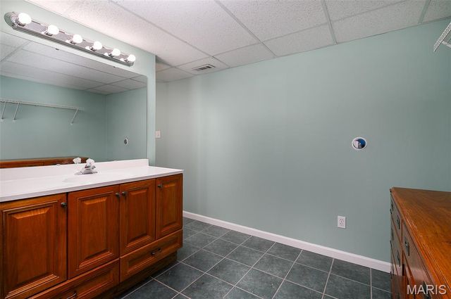 1209 Quiet Woods Drive, St Peters, MO 63376