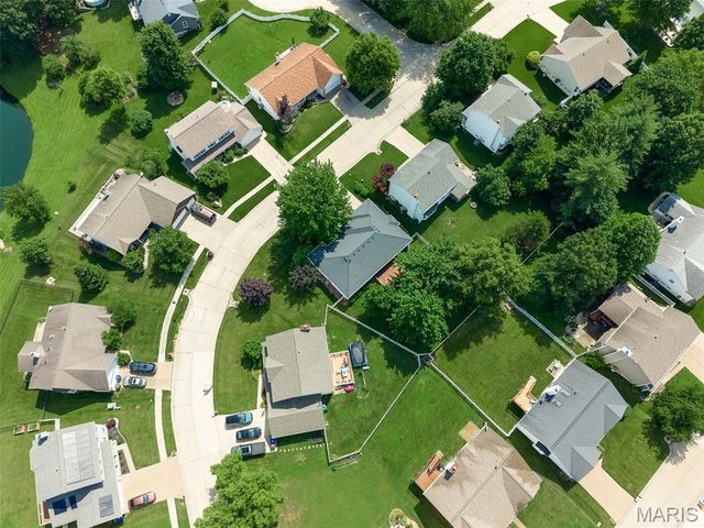 1209 Quiet Woods Drive, St Peters, MO 63376