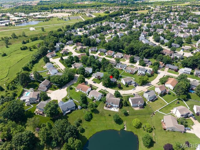 1209 Quiet Woods Drive, St Peters, MO 63376