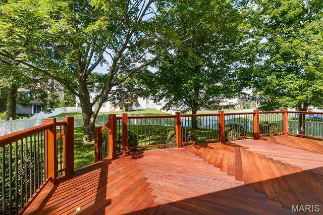 1209 Quiet Woods Drive, St Peters, MO 63376