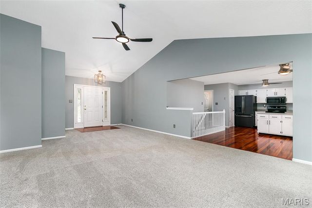 1209 Quiet Woods Drive, St Peters, MO 63376