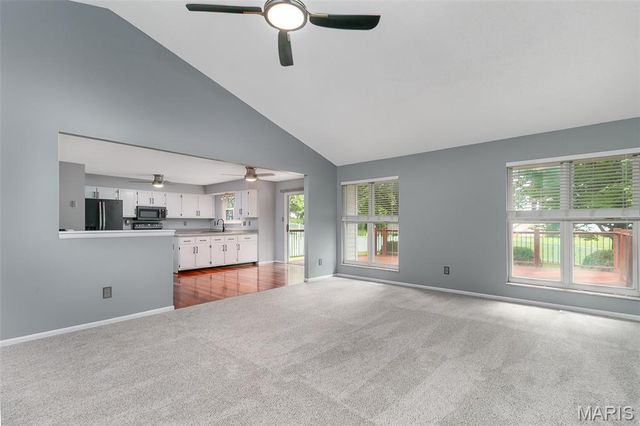 1209 Quiet Woods Drive, St Peters, MO 63376