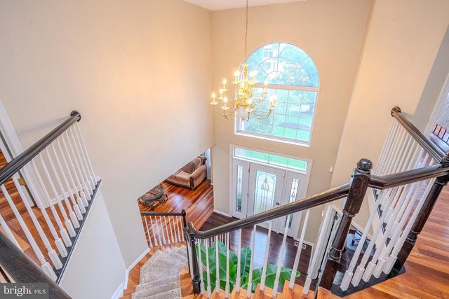 33 PIERCE RD, East Windsor, NJ 08520