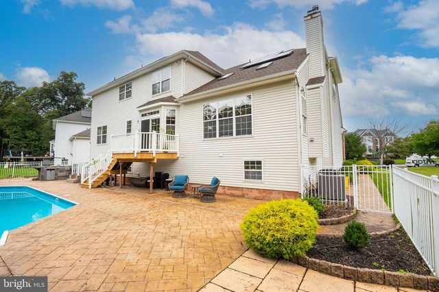 33 PIERCE RD, East Windsor, NJ 08520