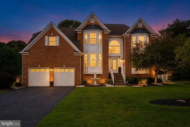 33 PIERCE RD, East Windsor, NJ 08520