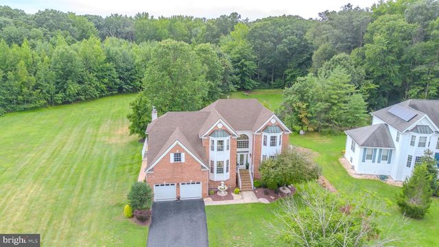 33 PIERCE RD, East Windsor, NJ 08520