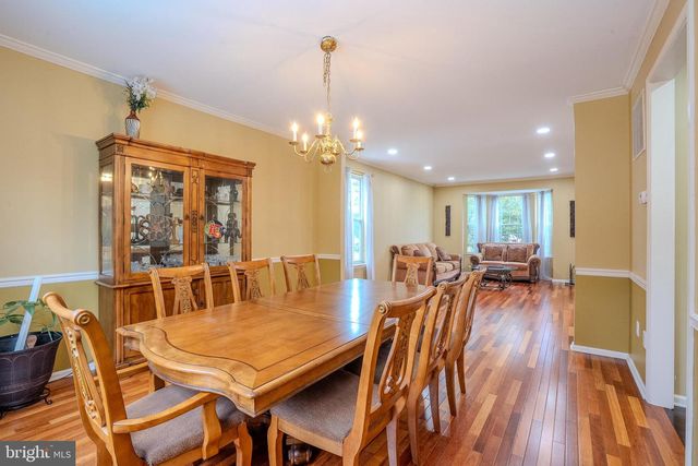 33 PIERCE RD, East Windsor, NJ 08520