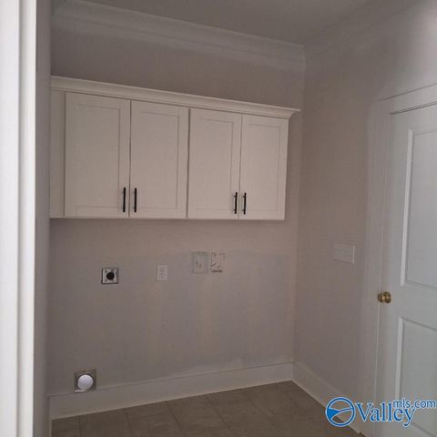 36 Emory Drive, Priceville, AL 35603