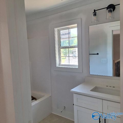 36 Emory Drive, Priceville, AL 35603