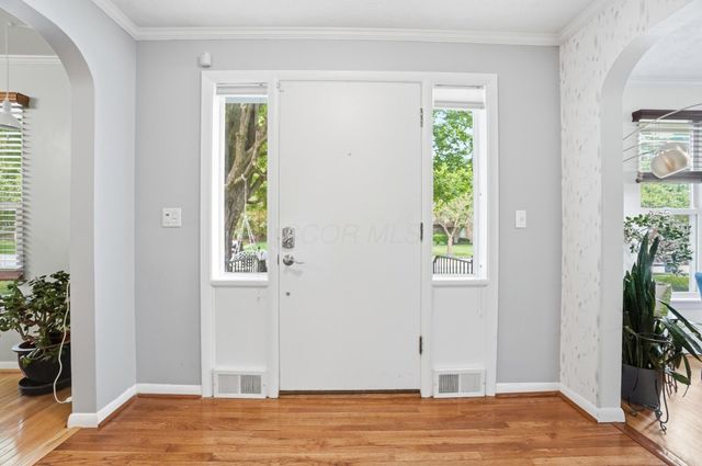 2759 Plymouth Avenue, Columbus, OH 43209