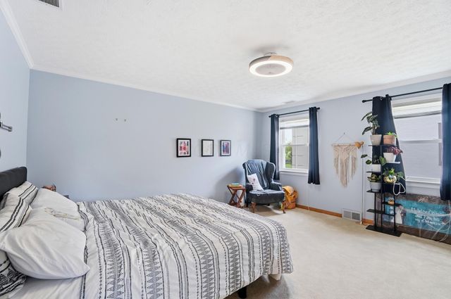 2759 Plymouth Avenue, Columbus, OH 43209