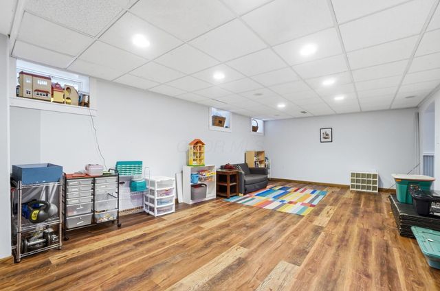 2759 Plymouth Avenue, Columbus, OH 43209