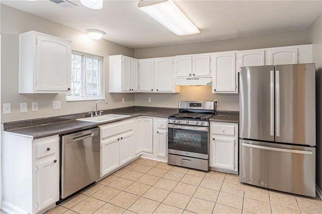 210 Littlewick Way, Alpharetta, GA 30022