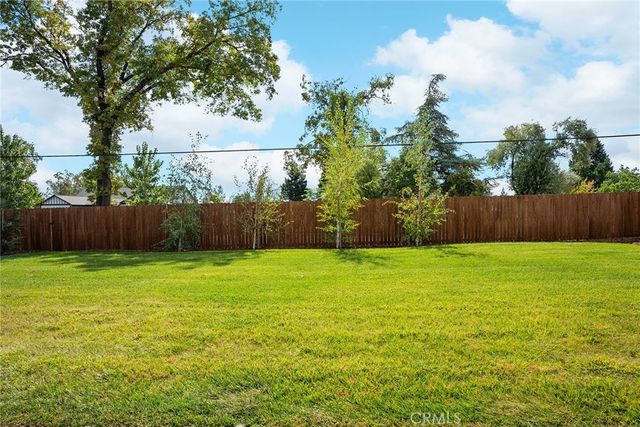 444 Apple Lane, Paradise, CA 95969