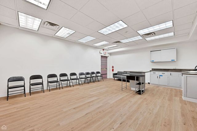 837 Mannheim Road, Bellwood, IL 60104