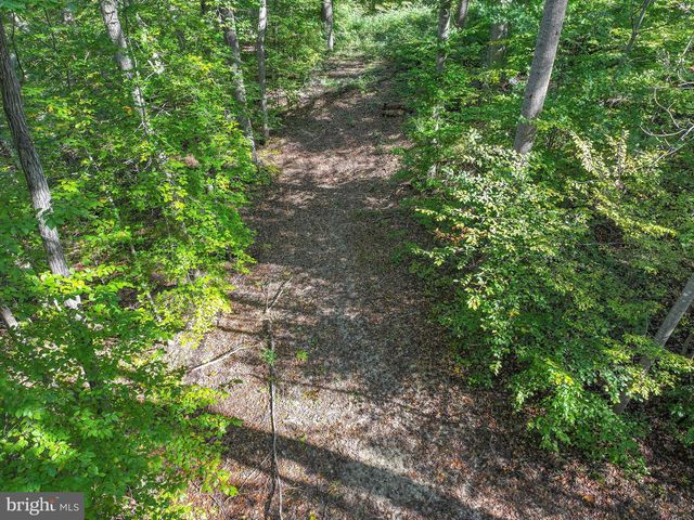 11521 LUTHER DR, Manassas, VA 20112