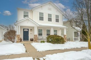 8714 Prairie Frost Lane, Lewis Center, OH 43035